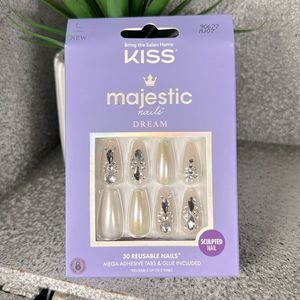 Kiss Majestic Dream Jeweled Press On Nails Manicure